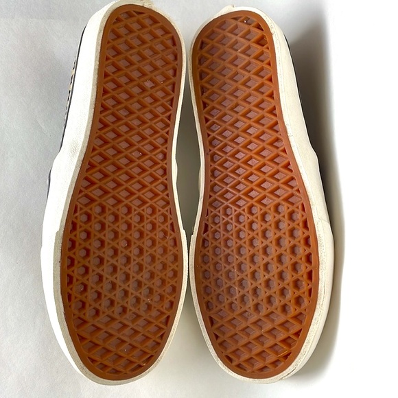 VANS•CLASSIC SLIP ON•LEOPARD SUEDE PRINT•WOMENS 7.5 / MENS 6 - Picture 7 of 7